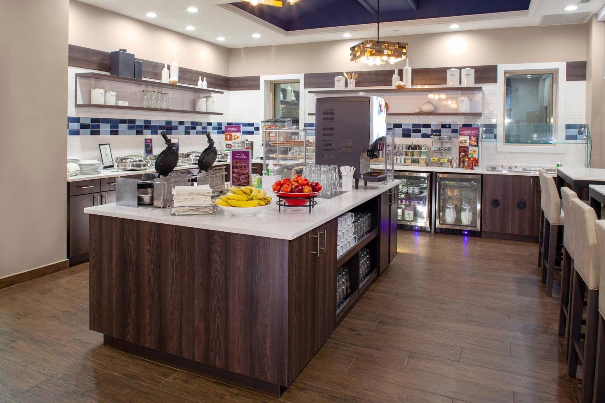 By Marriott Virginia Oceanfront Virginia Beach
